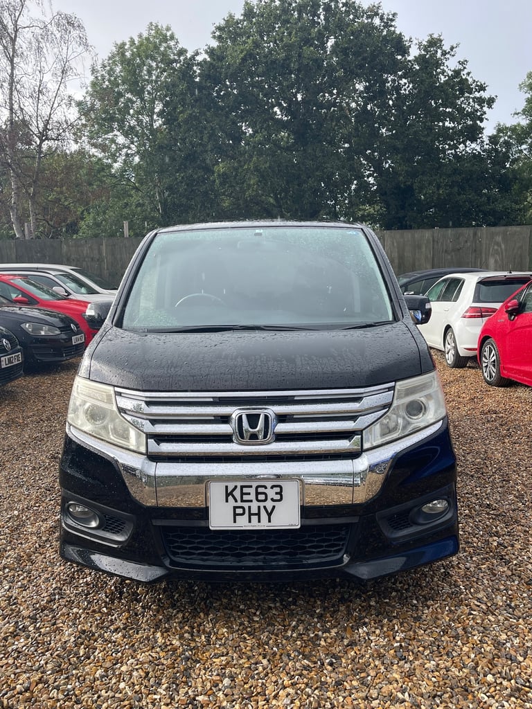 2013 Honda Stepwagon Spada MPV Petrol Automatic