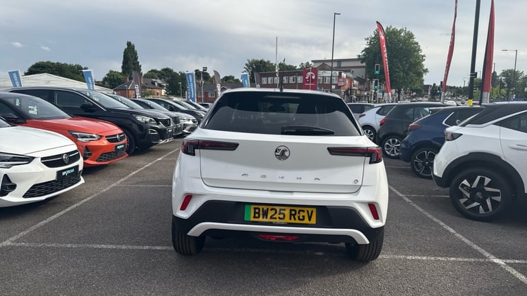 2025 Vauxhall Mokka Electric 50kWh Griffin SUV 5dr Electric Auto (136 ps) SUV Electric Automatic