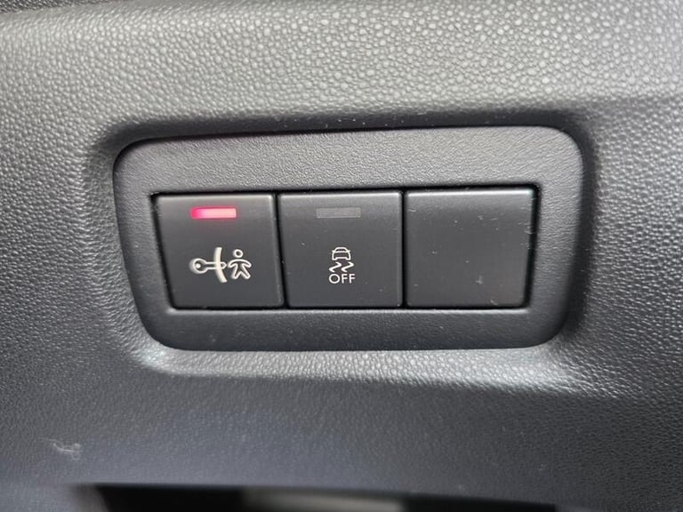 2014 Citroen C3 1.2 VTi VTR+ Euro 5 5dr HATCHBACK Petrol Manual