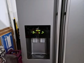 Samsung American style fridge freezer