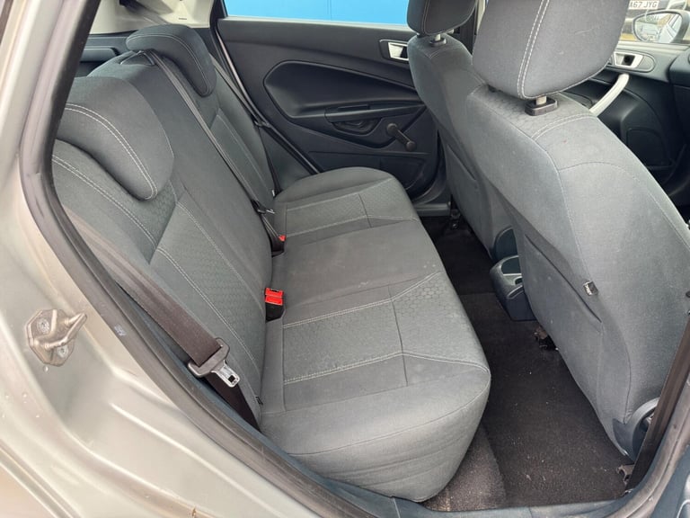 2012 Ford Fiesta 1.4 Zetec 5dr HATCHBACK Petrol Manual