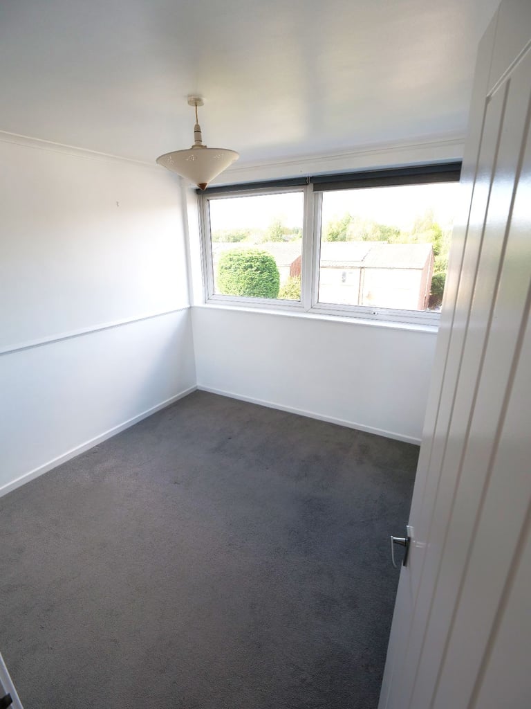 4 bedroom townhouse with garage in Bar Hill near Cambridge  