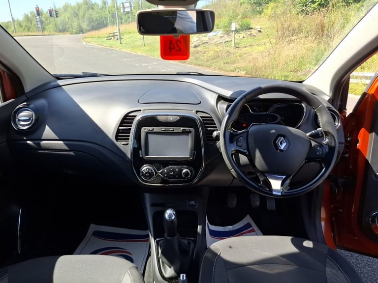 2014 Renault Captur 0.9 TCe ENERGY Dynamique MediaNav SUV 5dr Petrol Manual Euro 5 (s/s) (90 ps H...