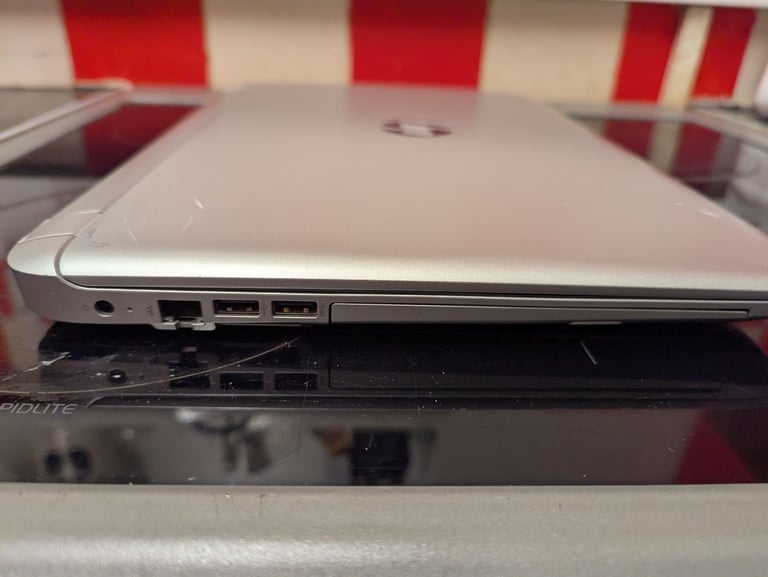 ⭐ Hp pavilion cheap laptop AMD A8-7th 16GB 256GB SSD Radeon R5 Windows 11 ⭐