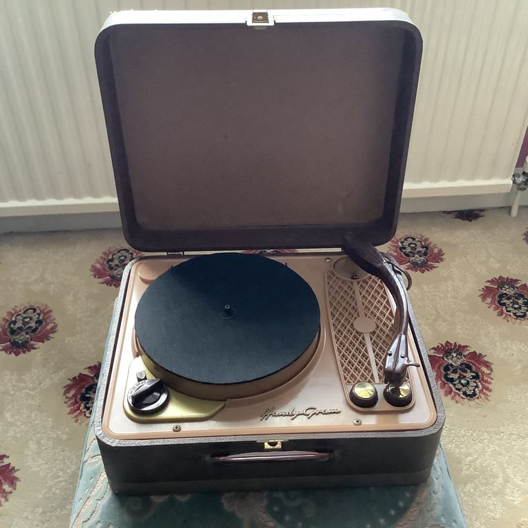 Record player 