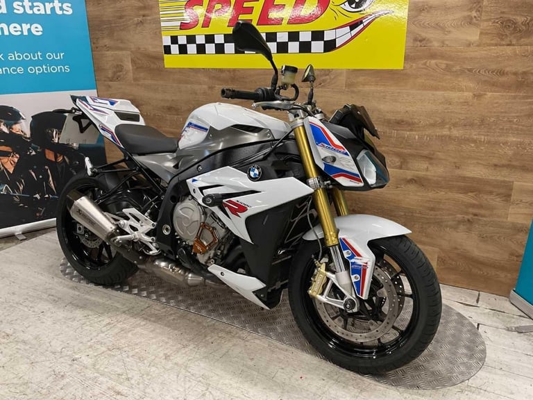 image for BMW S1000R 2015