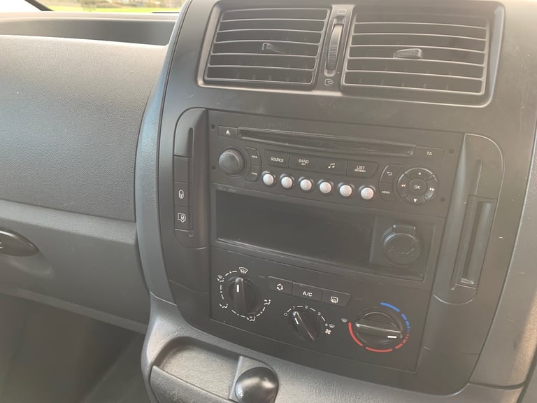 Peugeot, EXPERT, Panel Van, 2013, Manual, 1560 (cc)