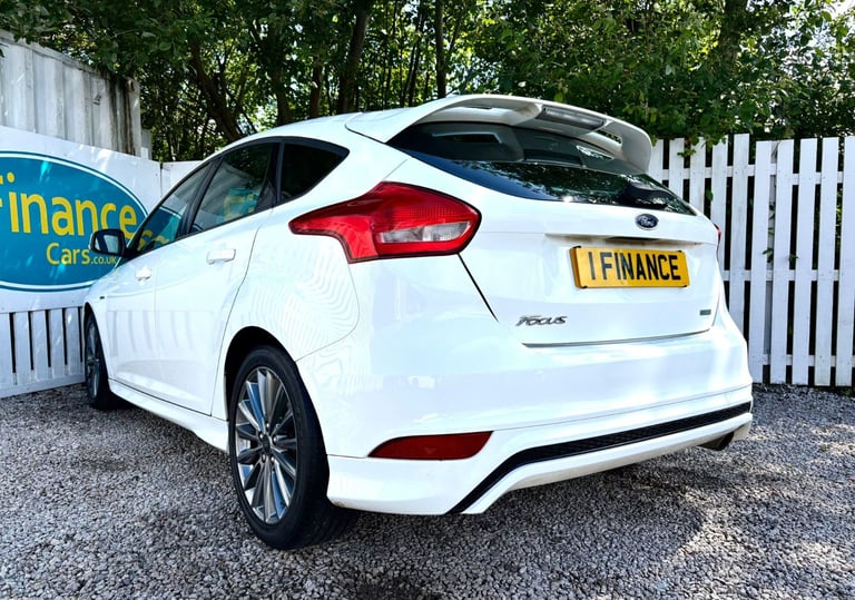 CAN'T GET CREDIT? CALL US! Ford Focus 1.5 T EcoBoost ST-Line (s/s), 2018- £149 DEPOSIT, £63 PER WEEK