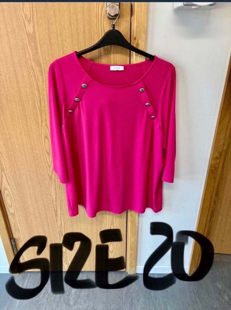 Ladies Clothing size 20/XL
