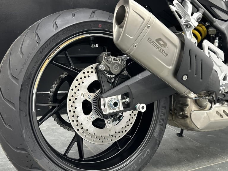 QJ MOTOR SRK 800 RR