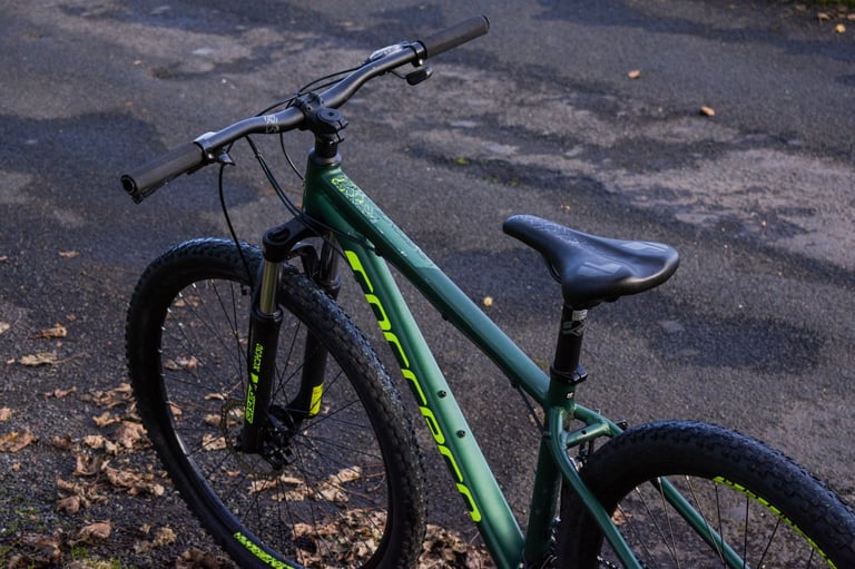 Mountain Bike Carrera Vengeance 