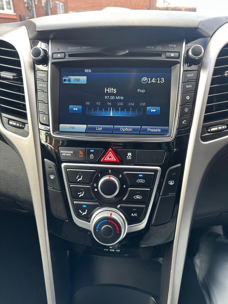 2016 Hyundai i30 1.6 CRDi Blue Drive SE 5dr HATCHBACK Diesel Manual