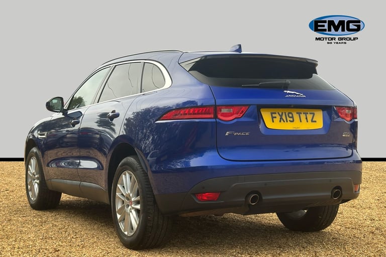  Jaguar F Pace 2.0 P250i Portfolio Suv 5dr Petrol Auto Awd Euro 6 s/s 250 Ps
