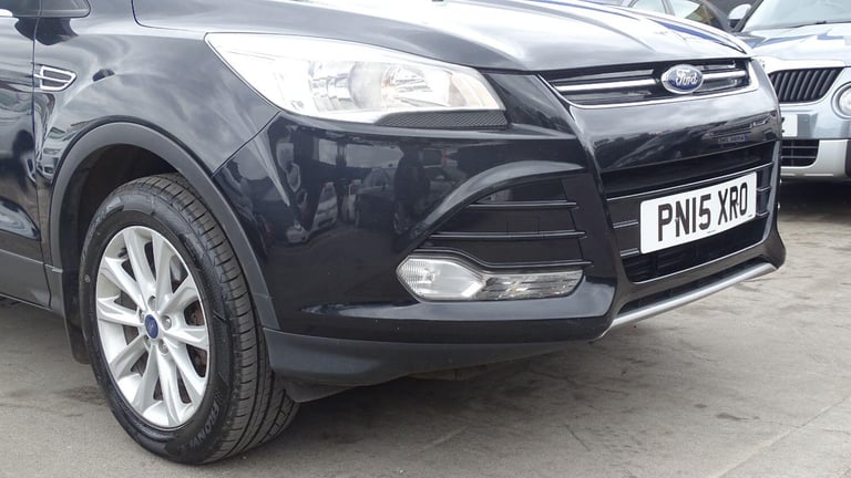 FORD KUGA 2.0 TDCi Titanium Black Manual Diesel 2015