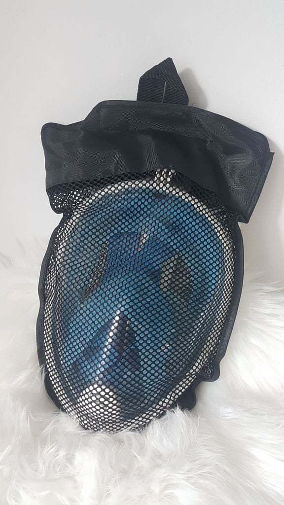 Snorkel mask - NEEDS TO GO BY 6pm on THURSDAY 30/10