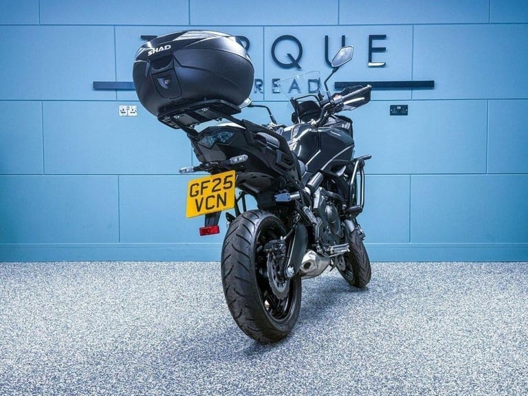 2025 25 KAWASAKI VERSYS 650 100 MILES - ADVENTURE - 1 OWNER - ULTRA LOW MILES