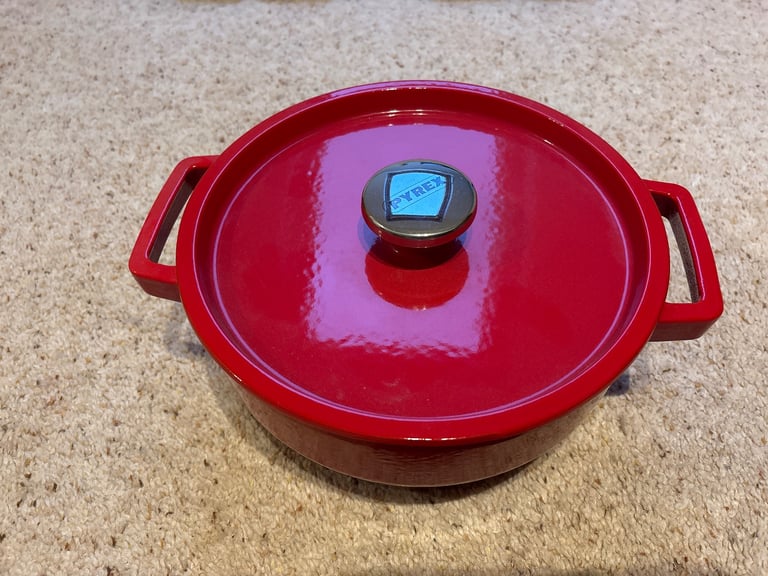 image for Pyrex Dish 