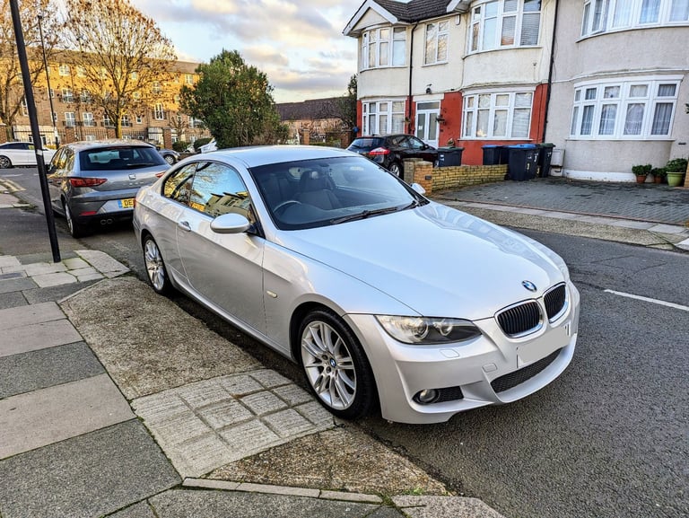 BMW 3 SERIES COUPE M SPORT (E92), 320i/2L, 2007, MANUAL - ULEZ, HPI CLEAR, STOCK