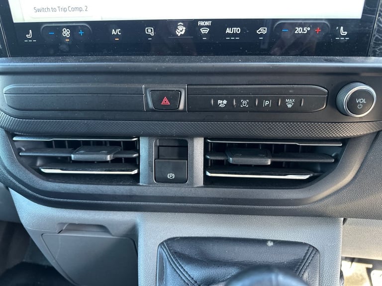 2024 Ford Transit Custom 2.0 EcoBlue 136ps H1 Van Limited PANEL VAN DIESEL Manual