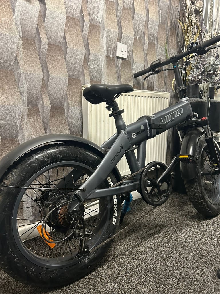 Folding electric bike