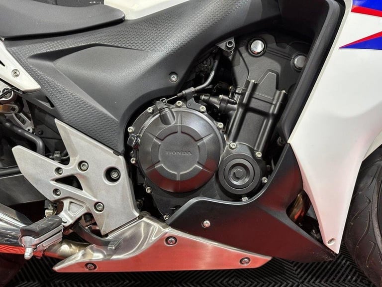 2013 13 HONDA CBR500R VERY WELL LOOKED AFTER BIKE NOT ONE ADVISORY ON MOT HISTOR