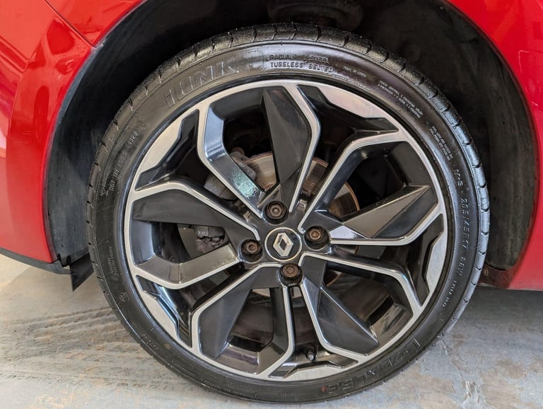 2019 Renault Clio 0.9 TCe Iconic Euro 6 (s/s) 5dr HATCHBACK Petrol Manual