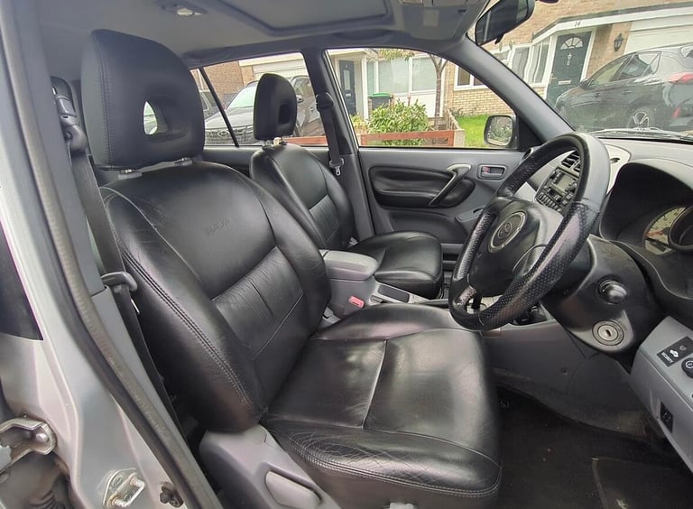 2003 Toyota RAV4 2.0 VX 5dr Auto ESTATE PETROL Automatic