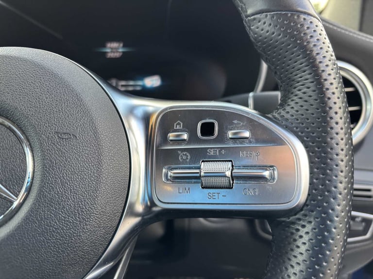 2021 Mercedes-Benz GLC GLC 300d 4Matic AMG Line Premium Pls 5dr 9G-Tronic ESTATE DIESEL Automatic