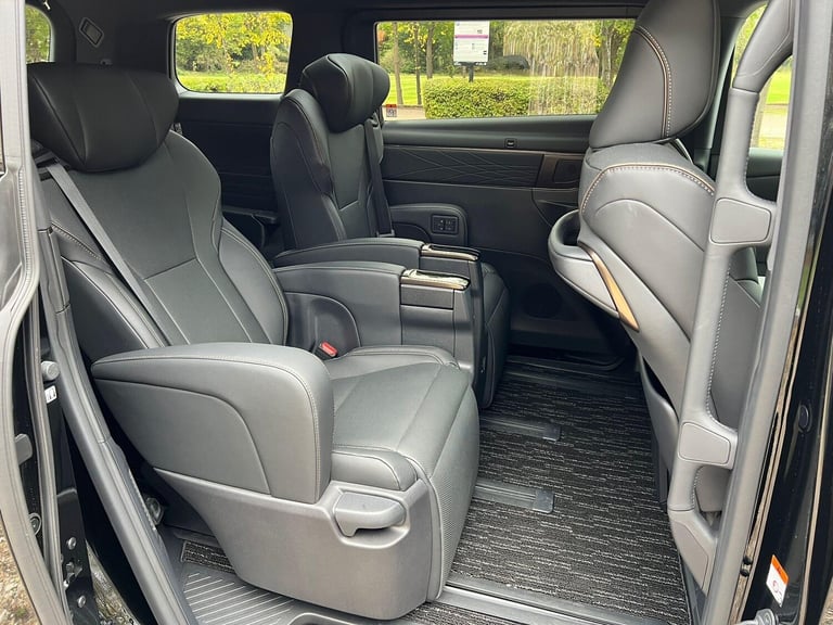  Toyota Alphard 2.5 HYBRID EXECUTIVE LOUNGE SUNROOF Petrol/Electric Hybrid Automatic