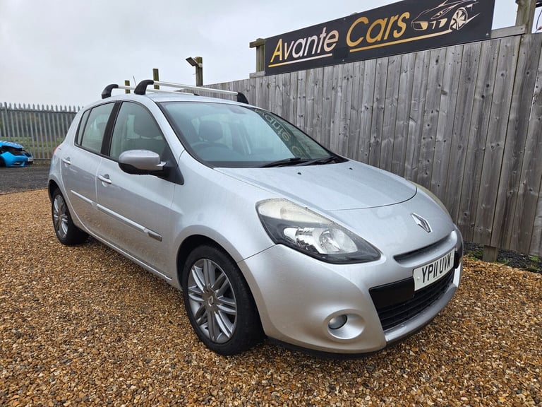 image for 2011 Renault Clio DYNAMIQUE TOMTOM 16V Hatchback Petrol Manual