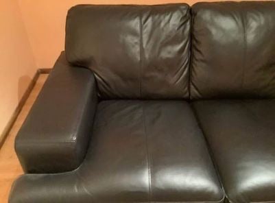DFS FURNITURE 3-SEATER LEATHER SOFA
