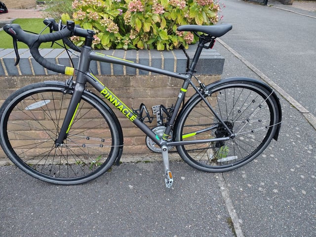 Pinnacle Laterite Unisex Road Bike Mens Womens Ladies Bicycle