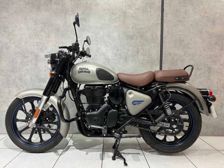 image for 2024 Royal Enfield Classic 350 E5 - 4244 miles