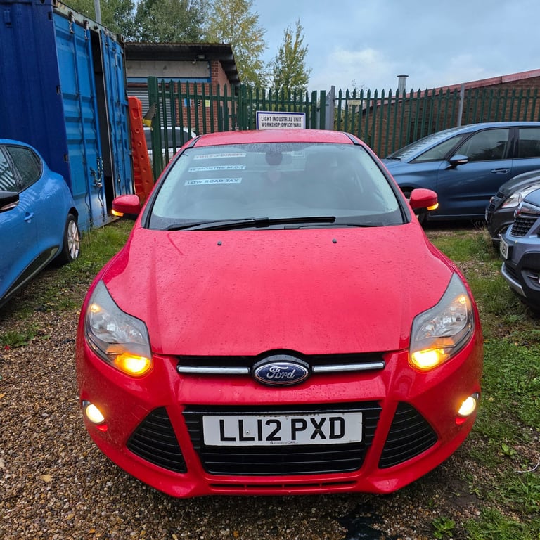 FORD FOCUS MK3 TITANIUM MODEL 1.6 DIESEL 115 BHP YEAR 2012 12 MONTHS MOT £20 ROAD TAX PER YEAR!!!