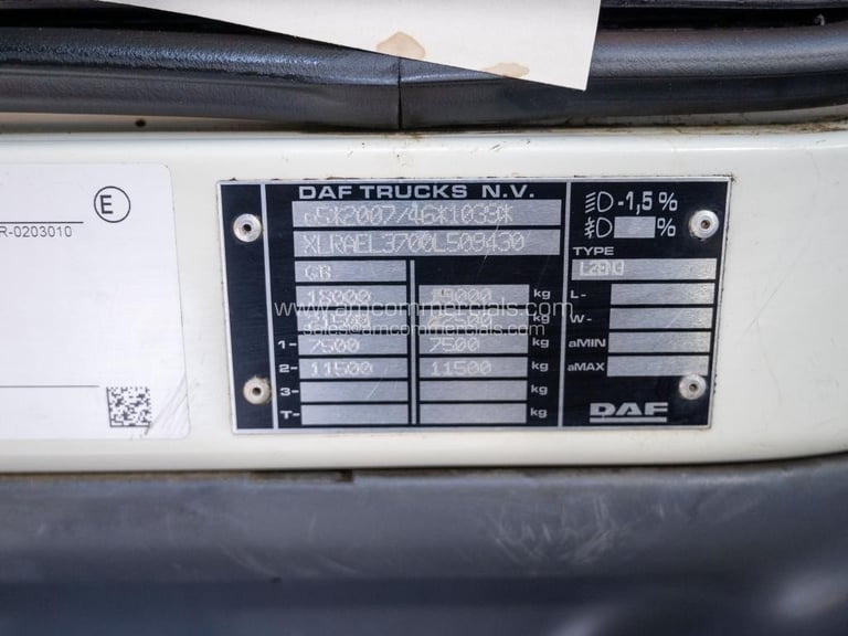 DAF TRUCKS LF260, Econ Twin Chamber Augered Hot Box, 360° Rotating Beacons, A/C