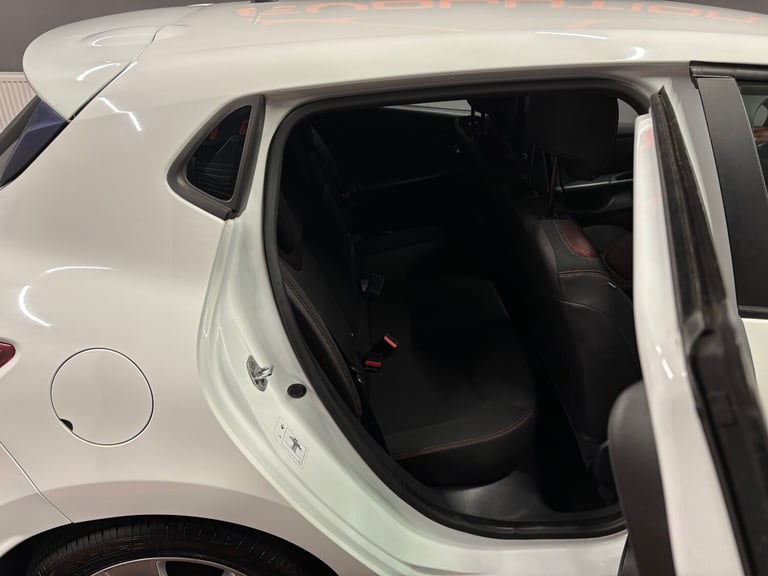 2016 Renault Clio 1.2 16V Play 5dr HATCHBACK Petrol Manual