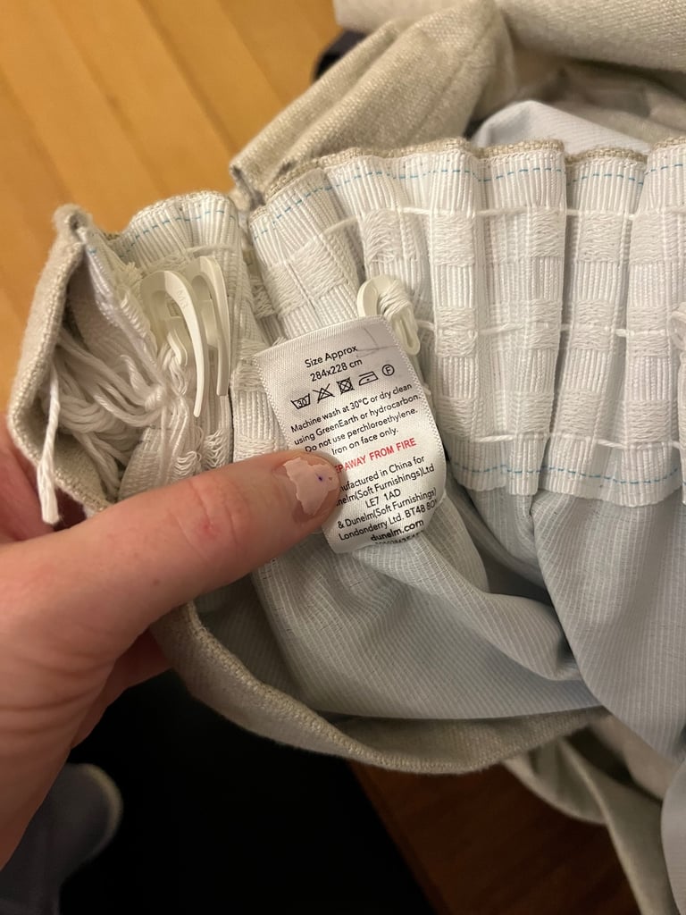 2 x black out Curtain set in excellent condition