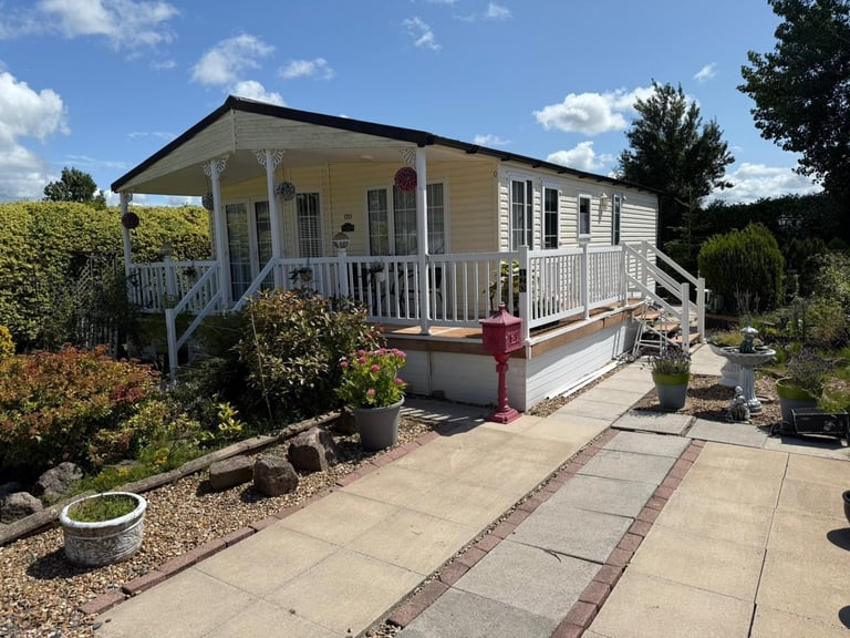 Static Lodge Off Site For Sale Brentmere Sunset 40 x 20, 2 Bedroom 