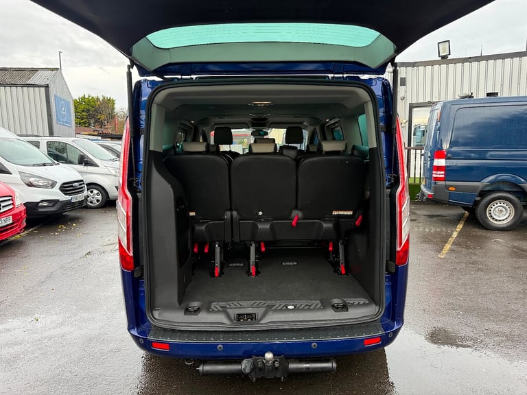 2014 Ford Tourneo Custom 2.2 300 TDCi Limited Minibus Double Cab 5dr Diesel Manual L1 Euro 5 (s/s...