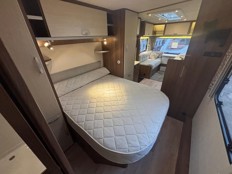 2019 VENUS 570-4, LIGHT WEIGHT FIXED BED, ONE OWNER, MOVER, ............NOW SOLD