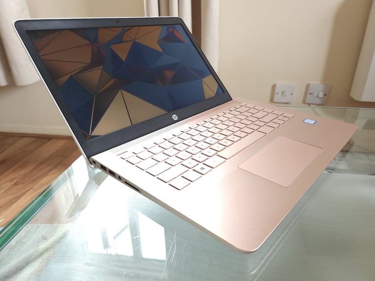 ❤️ HP Pavilion 14" White & Rose Gold i3-7100U 8GB RAM 128GB SSD Bang & Olufsen Laptop Mint Condition