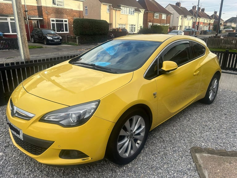 Vauxhall, ASTRA GTC, Hatchback, 2013, Manual, 1956 (cc), 3 doors