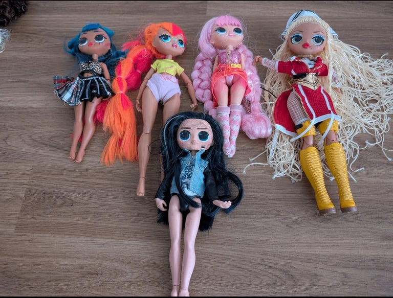 LOL DOLL BUNDLE £10