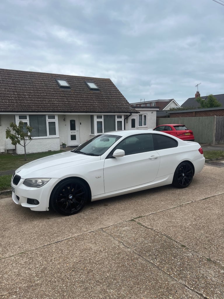 image for BMW, 3 SERIES, Coupe, 2010, Manual, 1995 (cc), 2 doors