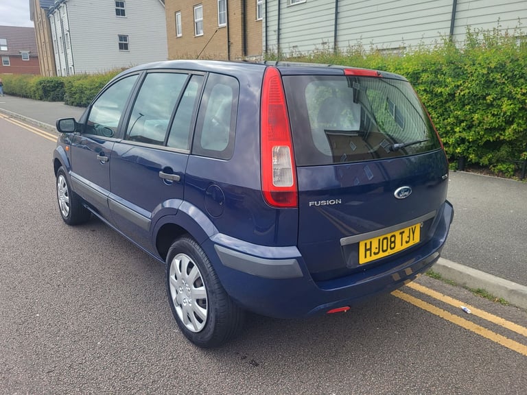 Ford fusion 1.4 style. 1 owner from new . Tidy car