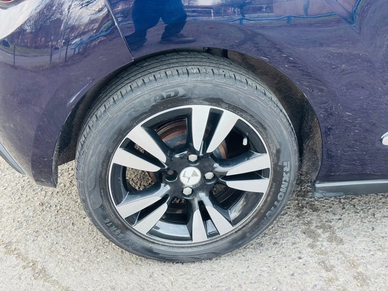 2016 DS DS 3 PURETECH CHIC 3-Door Petrol