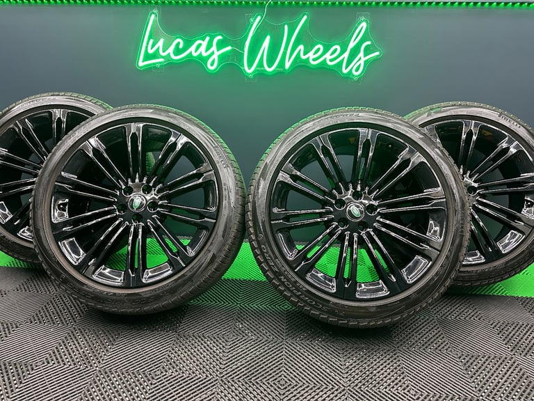 Genuine Range Rover Sport Vogue L460 23" Gloss Black Alloy Wheels Style 1075 & Pirelli’s & TPMS!