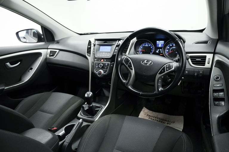 2015 Hyundai i30 1.4 Active Euro 5 5dr HATCHBACK Petrol Manual