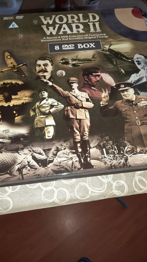 Open to offer new x8 world war dvds 