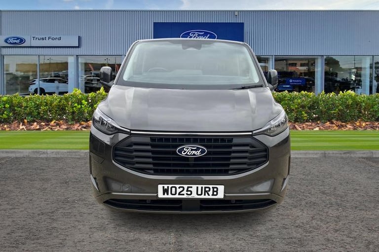 2025 Ford Transit Custom 2.5 PHEV 232ps H1 Double Cab Van Limited Auto PANEL VAN PETROL/ELECTRIC ...